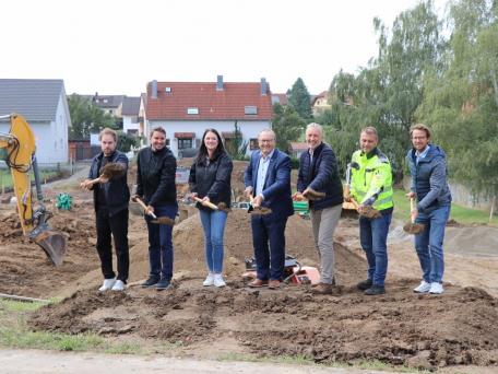 Zehn Reihenhäuser ermöglichen neuen Wohnraum